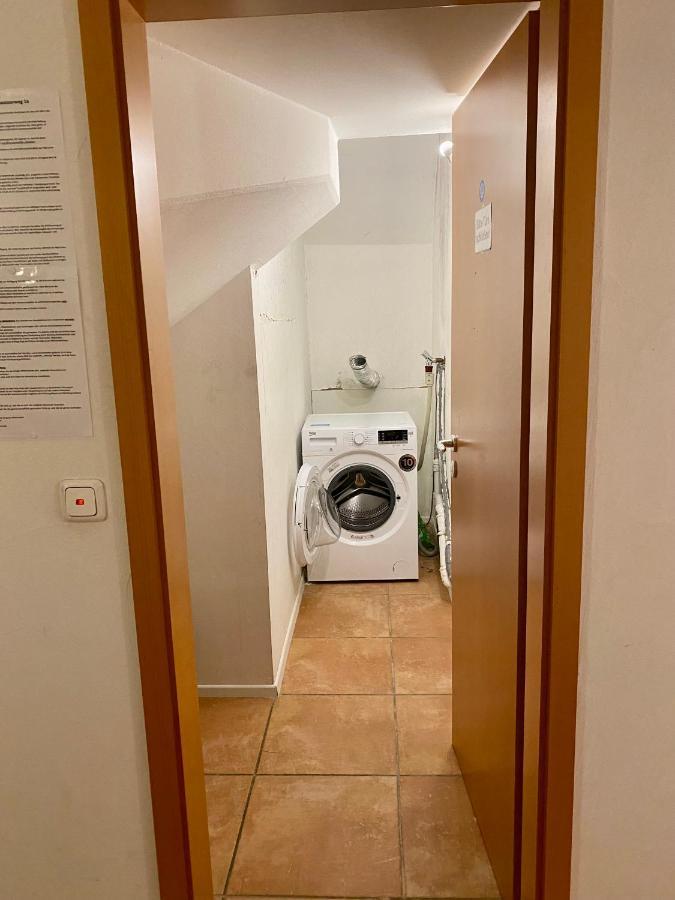 Komfortables Doppelzimmer In Kehl Goldscheuer - 1A Guesthouse Exterior foto